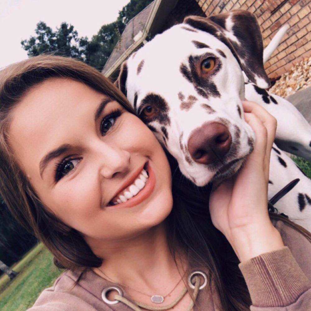 Meet your Posher, Paige